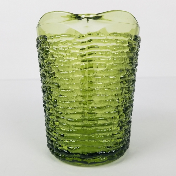 Anchor Hocking Soreno Avocado Green 8 oz. Creamer - Picture 4 of 6